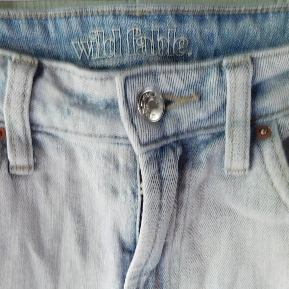 💎💎 High Rise Ripped Distressed Jeans - Picture 2 of 11